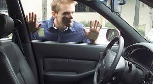 izmir evka 1 oto kilit